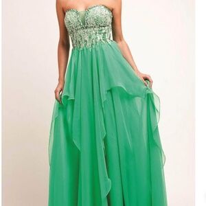 Cinderella Divine  - Adorned and Strapless Layered Dress Green Size 6 NWT